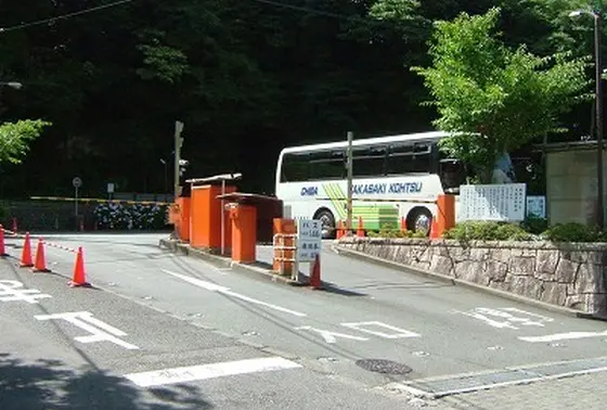 ⑦鶴岡八幡宮参拝者専用駐車場