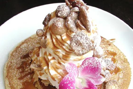 もっちもちのパンケーキをぜひ♪