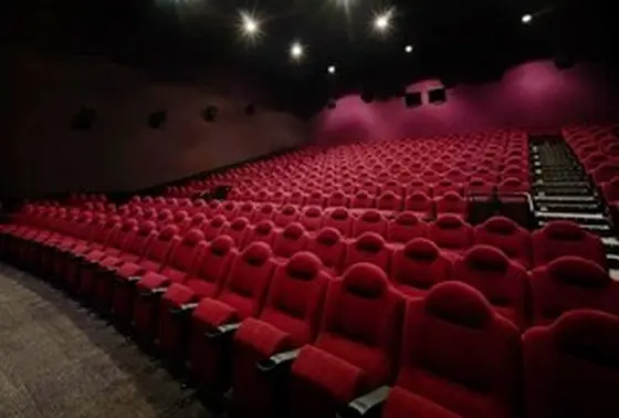 横浜ブルク 映画館