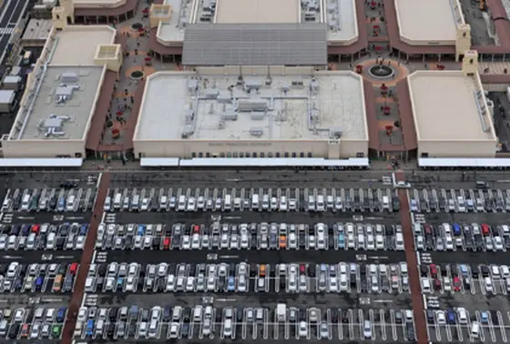 広々した駐車場