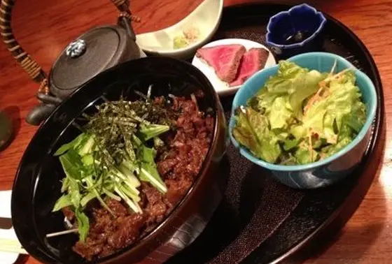 黒毛和牛しぐれひつまぶし丼