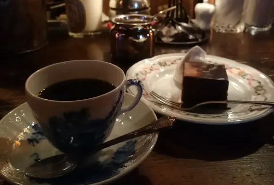 ガトーショコラとコーヒー