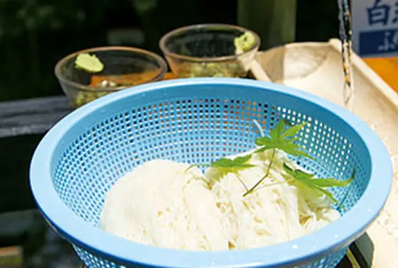 そうめん流しができる！