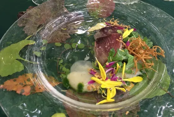 ボンシィクの野外レストランの料理①