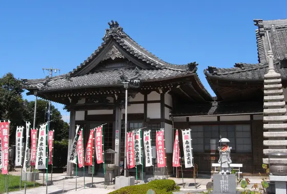 綺麗に整備された境内