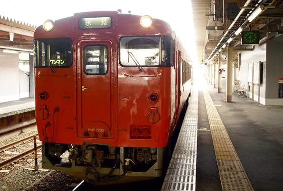 JR氷見線で行けます！
