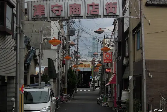 南海汐見線津守駅付近