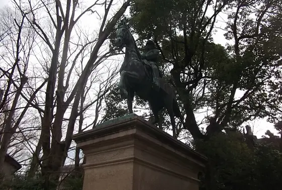 有栖川宮熾仁親王銅像