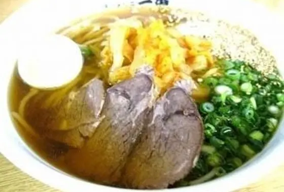 普通のラーメンも人気。