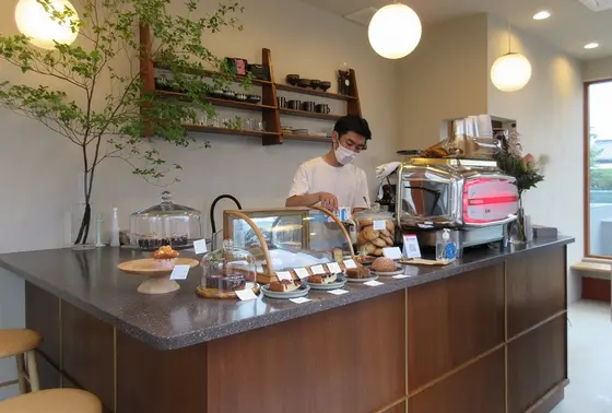 わずかなイートインスペース有