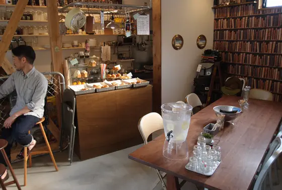 店内はこんな感じ。