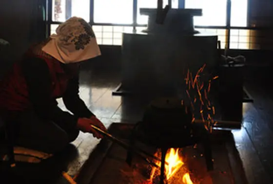 葛川（かつらがわ）「かやぶきの家」