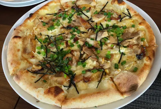 照り焼きチキンマヨピザ