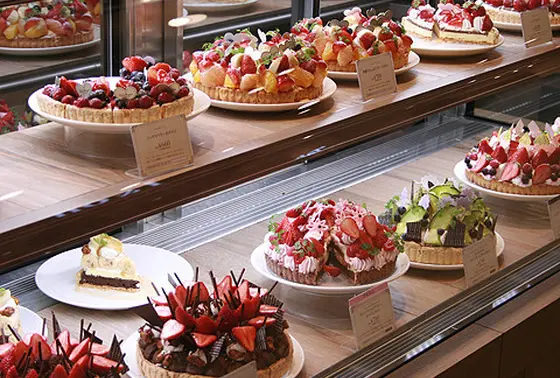 お店のショーケース