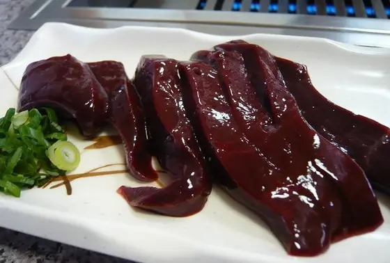 新鮮な希少部位の淡路牛が食べられる！