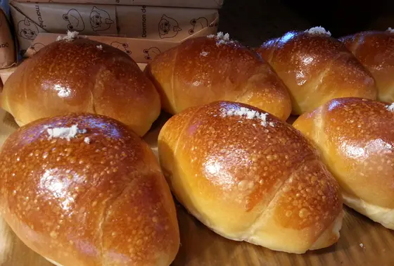 売り切れ必至の話題のパン