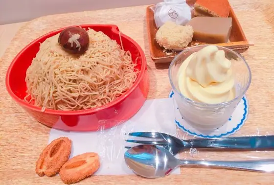 カフェもあります🎵