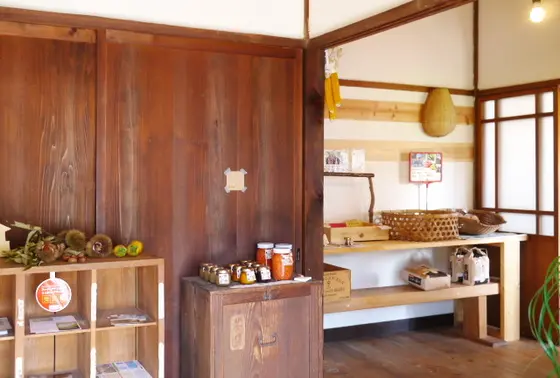 オーナーさんがご自分でリノベーションしました。