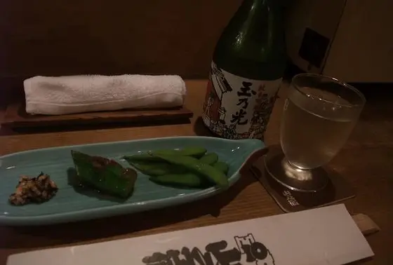 昼はランチ、夜は酒肴の二刀流