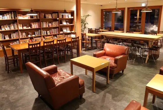 本が読めるカフェ☕️