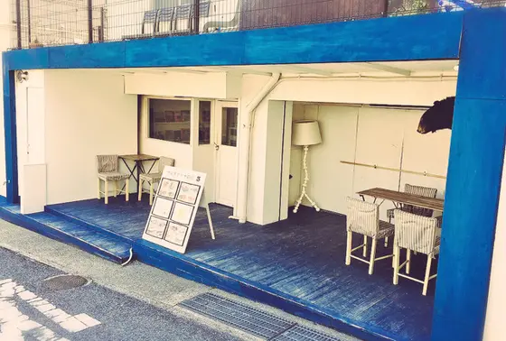 お洒落な店構え