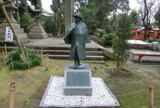 織田作之助の像もいくたまさん