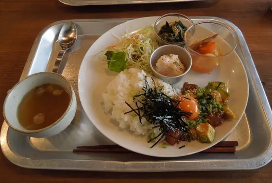 めくるランチ