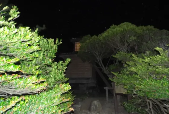 燈明堂跡
