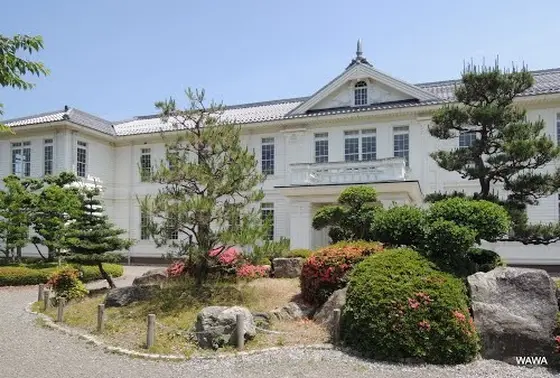 八幡小学校