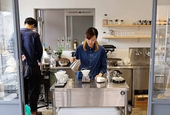 美人バリスタさん。