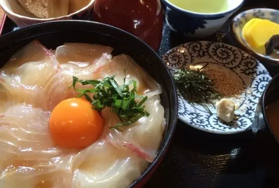 魚林・りんすけ