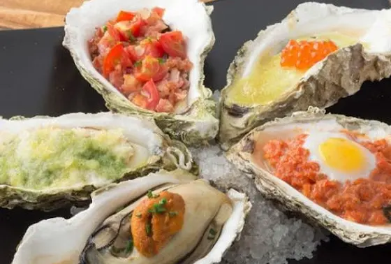 色んな牡蠣料理があります!