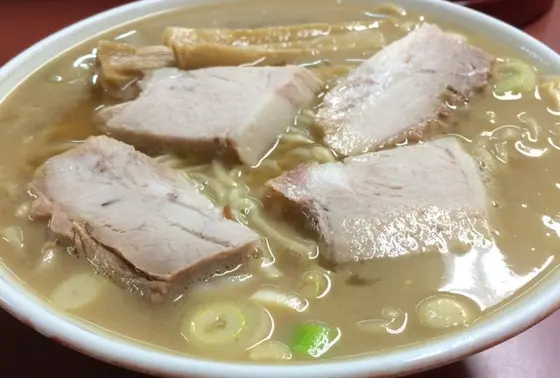 濁った醤油ラーメン