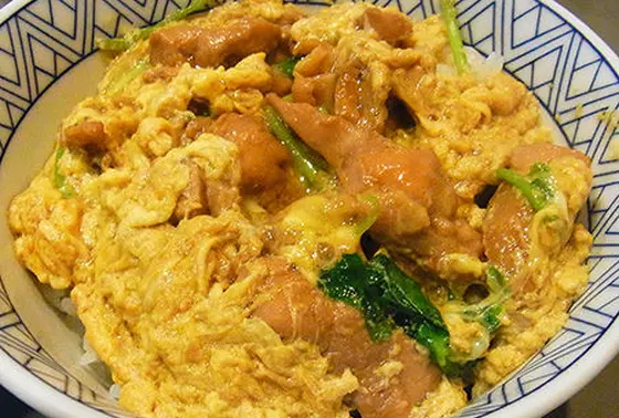 親子丼　720円