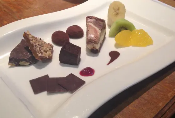 イートインで、チョコレートを堪能できます！