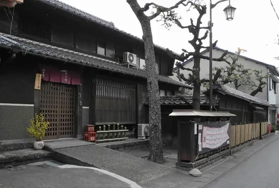 アンティーク脇本陣