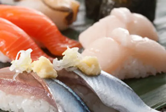 回転寿し「SAKURA」