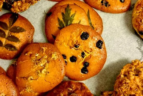 お土産にクッキーを。