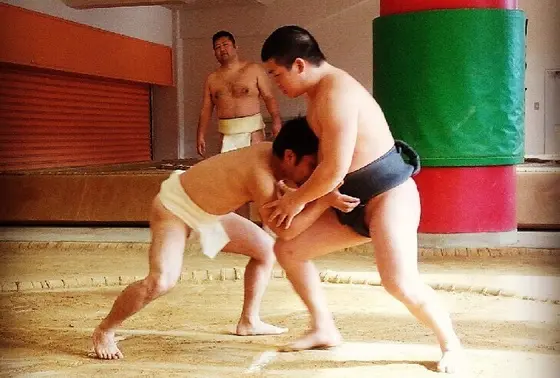 相撲稽古
