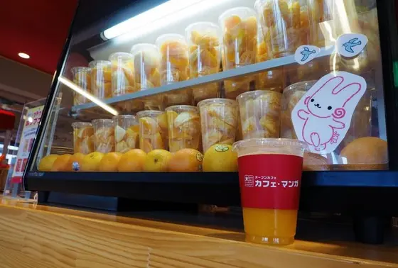 カフェコーナーもあります