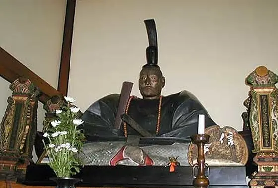 信長像がありました…！