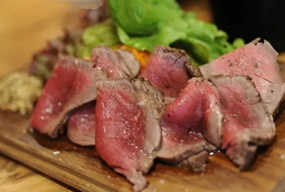 肉！！