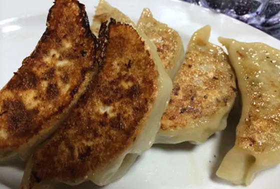 餃子もデカイ