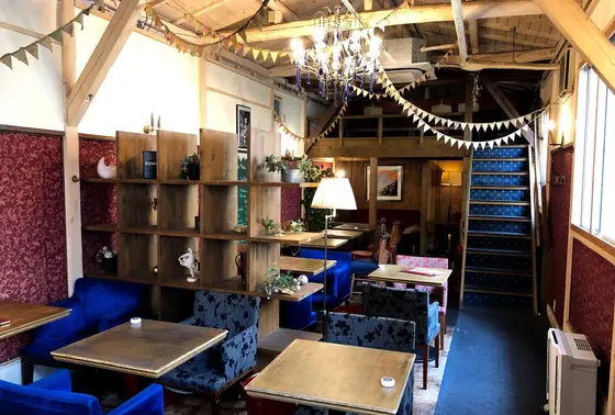 温もりある店内