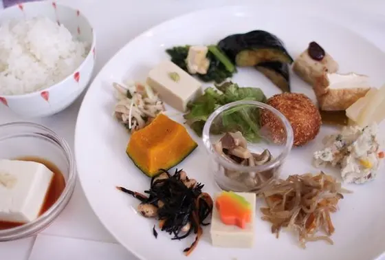 MOMICAFE（モミカフェ）