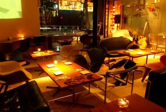 お店もオシャレ