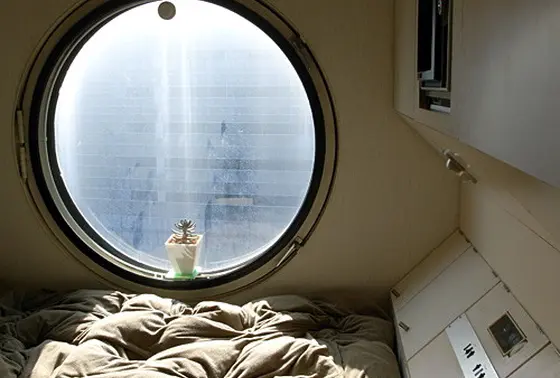 カプセル型マンション