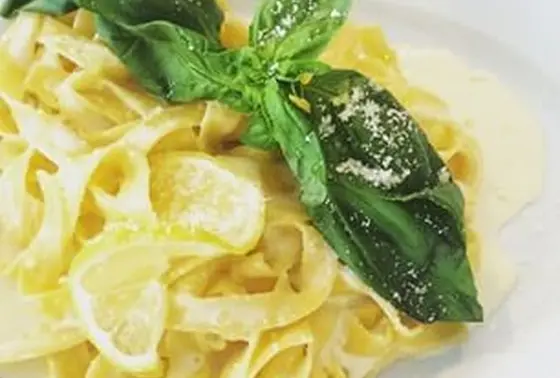 レモンクリームパスタ