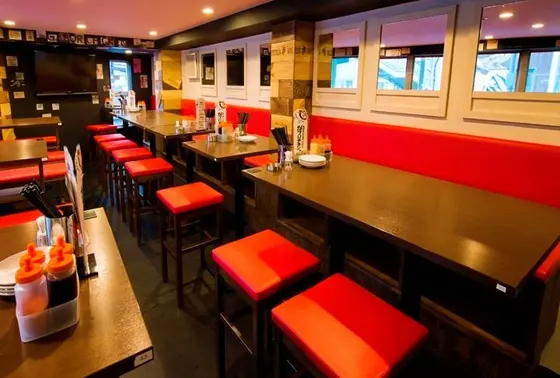 歓送迎会に◎な開放感ある店内