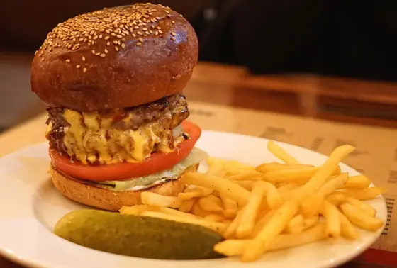 ハンバーガー¥900